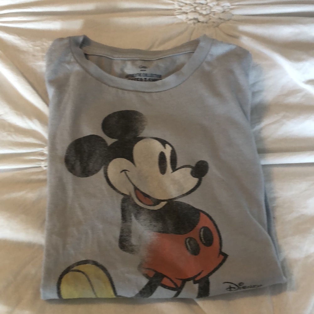 GAP T-shirt size small - Picture 6 of 6